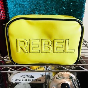REBEL 🐝 Black & Yellow NWT Makeup Bag
